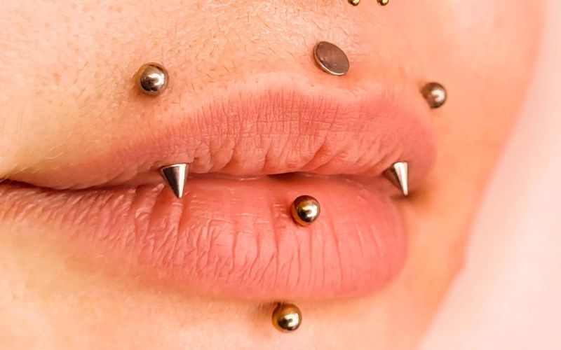 Angel Fangs Piercing